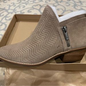 Fhuna Lucky Brand Bootie size 8